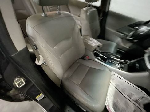 Used 2014 Honda Accord EX-L image 25