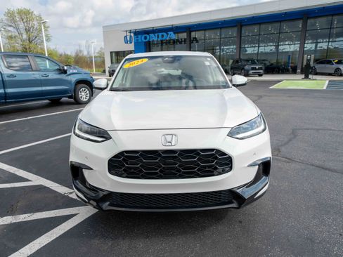 Used 2024 Honda HR-V EX-L image 2