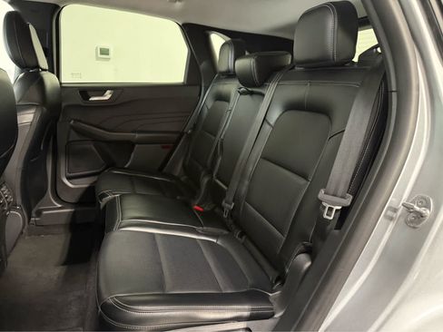 Used 2024 Ford Escape Platinum AWD/4WD image 14