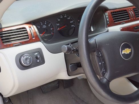 Used 2007 Chevrolet Impala LS FWD image 22