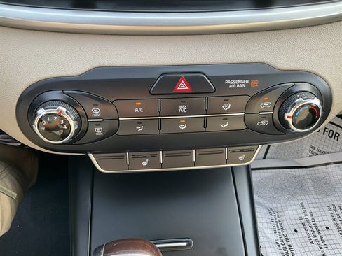 Used 2016 Kia Sorento AWD w/ LX Convenience Package image 34