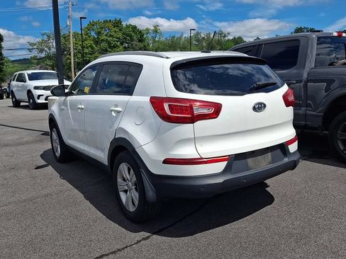 Used 2012 Kia Sportage LX w/ Convenience Pkg FWD image 4