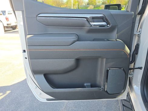 New 2026 GMC Sierra 1500 AT4 w/ AT4 Premium Package AWD/4WD image 25