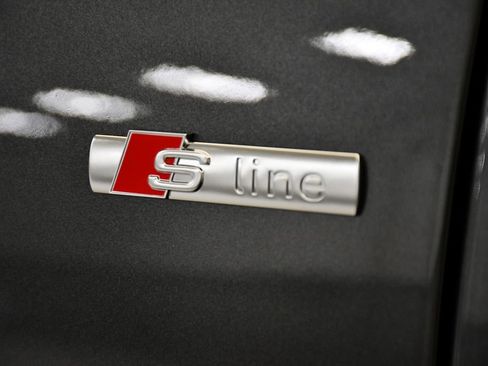 New 2026 Audi Q8 Premium Plus image 11