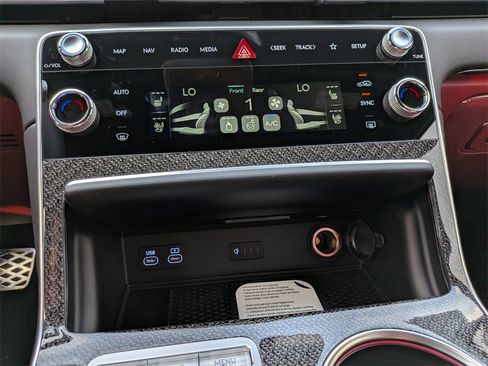 New 2026 Genesis GV80 3.5T e-SC image 20