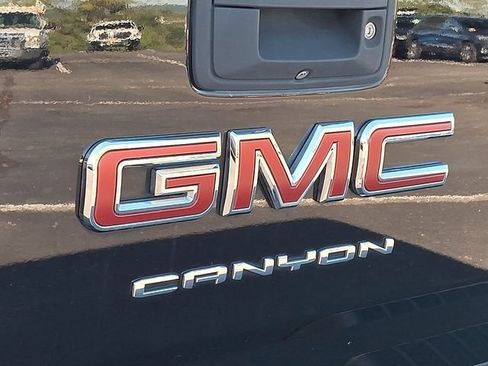 Certified 2021 GMC Canyon AT4 AWD/4WD image 28