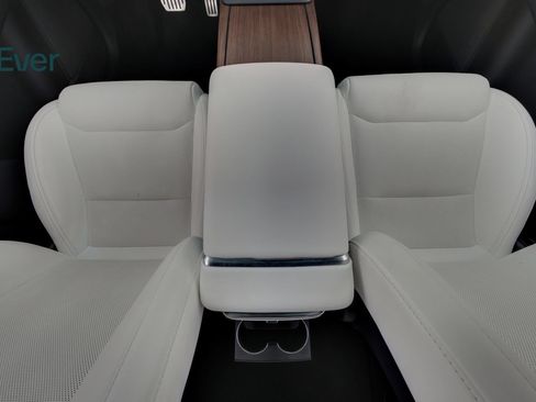 Used 2023 Tesla Model X AWD/4WD image 29