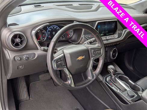 Used 2022 Chevrolet Blazer Premier image 9