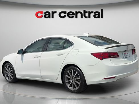 Used 2015 Acura TLX V6 w/ Technology Package FWD image 3