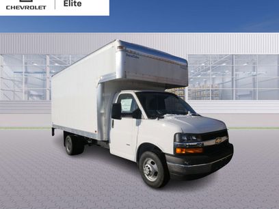 New 2023 Chevrolet Express 3500 w/ Power Convenience Package