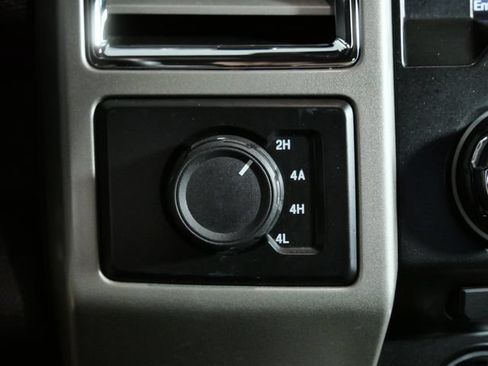 Used 2015 Ford F150 Lariat AWD/4WD image 22