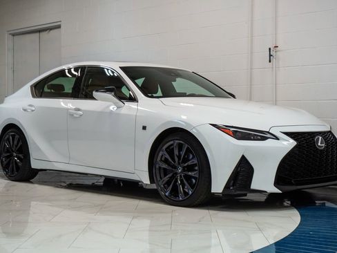 Used 2024 Lexus IS 350 F Sport RWD image 5