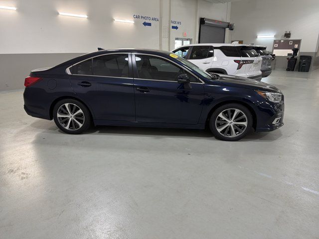 Used 2018 Subaru Legacy 3.6R Limited AWD/4WD image 9