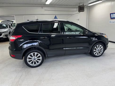 Used 2018 Ford Escape Titanium AWD/4WD image 9