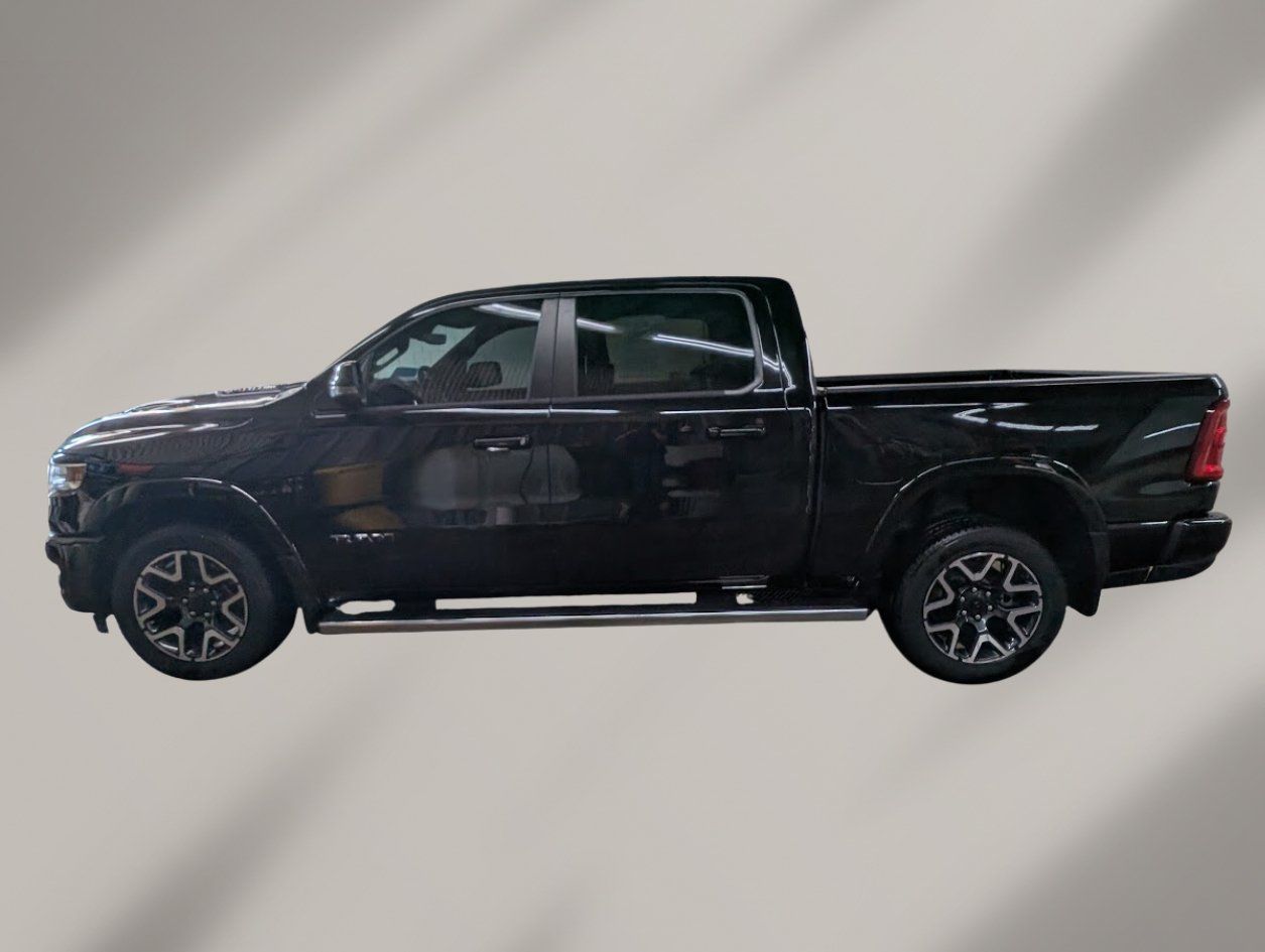 Used 2025 RAM 1500 Laramie w/ Sport Appearance Package AWD/4WD image 2