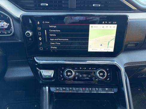 Used 2024 GMC Sierra 1500 Denali image 34