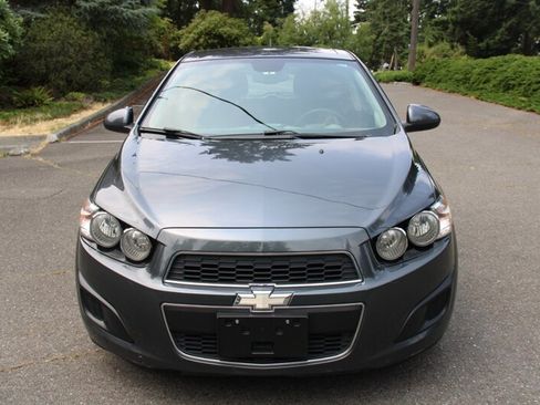 Used 2012 Chevrolet Sonic LT FWD image 9