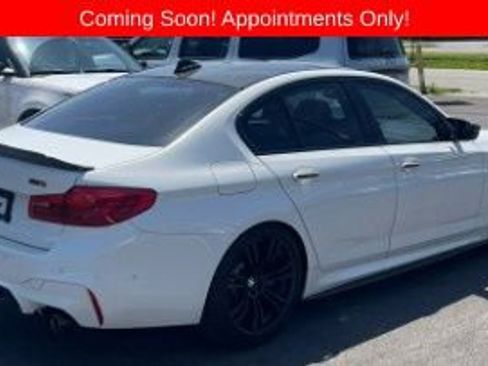 Used 2018 BMW M5 w/ Executive Package AWD/4WD image 2