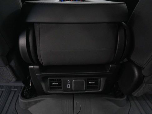 Used 2023 GMC Sierra 1500 Elevation w/ LPO, Elevation Black Package AWD/4WD image 32