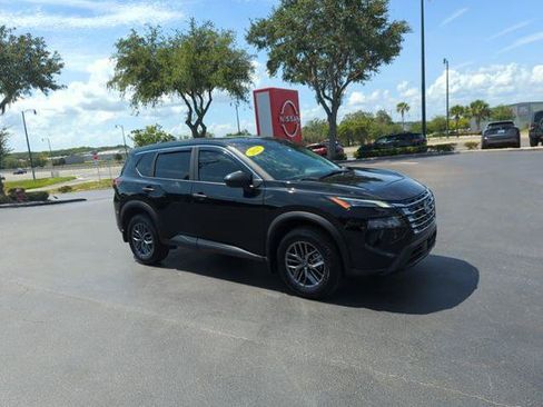 Certified 2025 Nissan Rogue S FWD image 1
