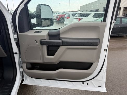 Used 2022 Ford F350 XL w/ Power Equipment Group RWD image 24