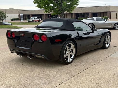 Used 2007 Chevrolet Corvette Convertible w/ Preferred Equipment Group RWD image 6
