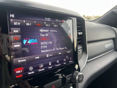 Used 2019 RAM 1500 Big Horn AWD/4WD image 12