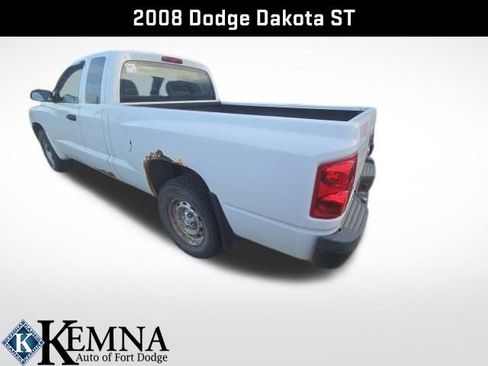 Used 2008 Dodge Dakota ST image 3