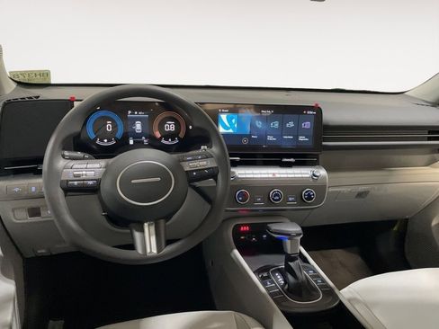 New 2026 Hyundai Kona SE image 11