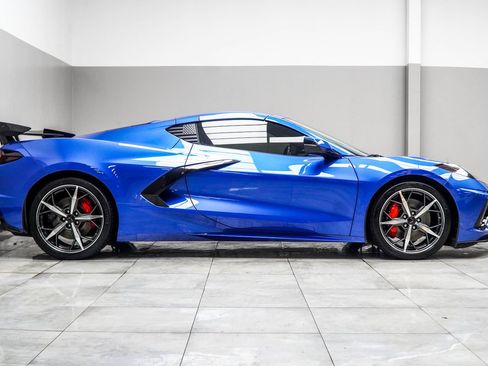 Used 2021 Chevrolet Corvette Stingray Preferred Cpe w/ 2LT RWD image 7