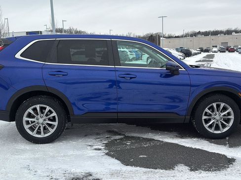 Used 2023 Honda CR-V EX image 4
