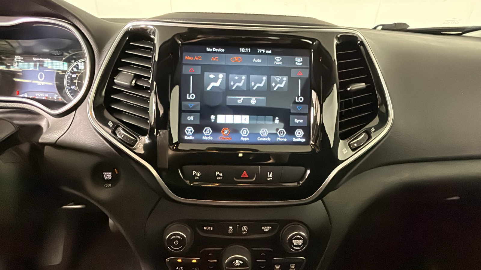Used 2021 Jeep Cherokee Limited AWD/4WD image 27