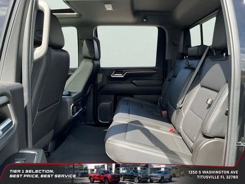 Used 2024 GMC Sierra 2500 Denali w/ Denali Reserve Package image 30