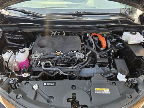 Used 2023 Toyota Sienna XSE w/ XSE Plus Package AWD/4WD image 29