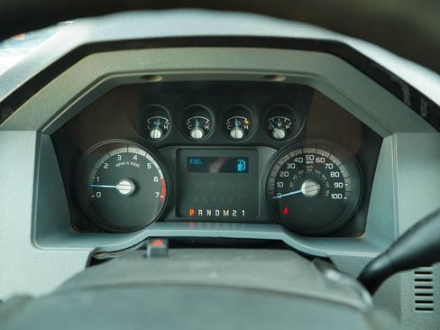 Used 2015 Ford F250 XL AWD/4WD image 25