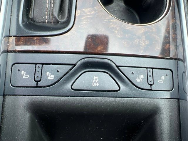 Used 2015 Chevrolet Impala LT w/ Convenience Package FWD image 22