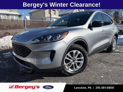 Certified 2022 Ford Escape SE w/ Cold Weather Package