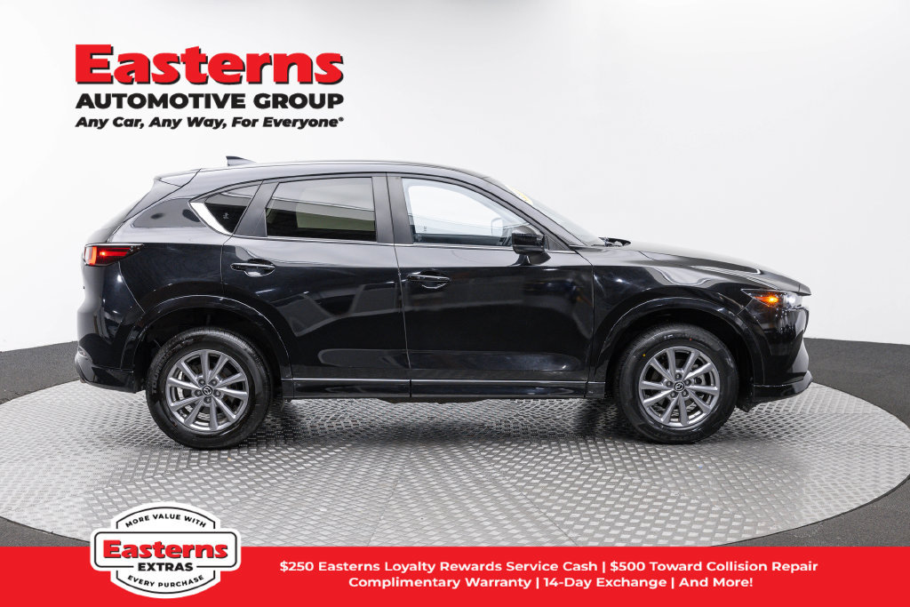Used 2024 MAZDA CX-5 AWD 2.5 S w/ Select Package image 5