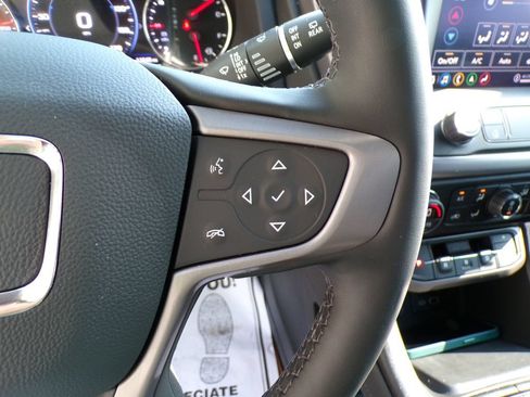Used 2023 GMC Acadia AT4 w/ Technology Package AWD/4WD image 34