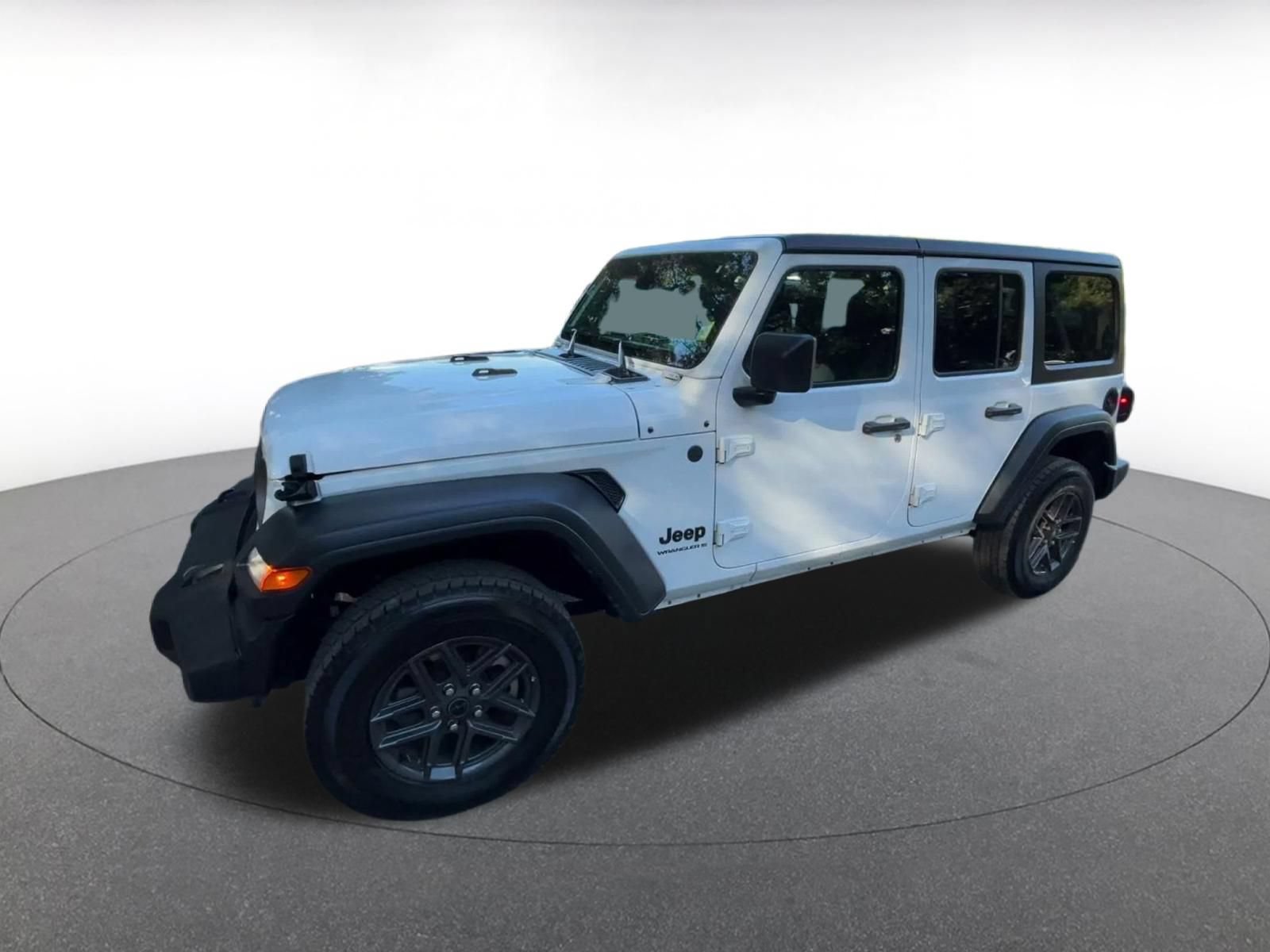 Used 2025 Jeep Wrangler Unlimited Sport AWD/4WD image 6