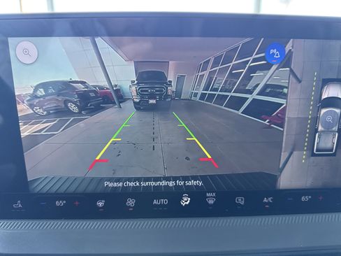 Used 2025 Ford Maverick Tremor image 29