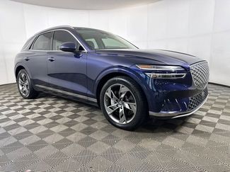 Used 2024 Genesis Electrified GV70 Advanced video 2