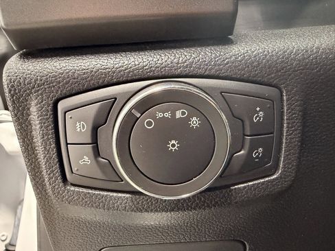 Used 2016 Ford F150 XLT w/ Equipment Group 302A Luxury image 26