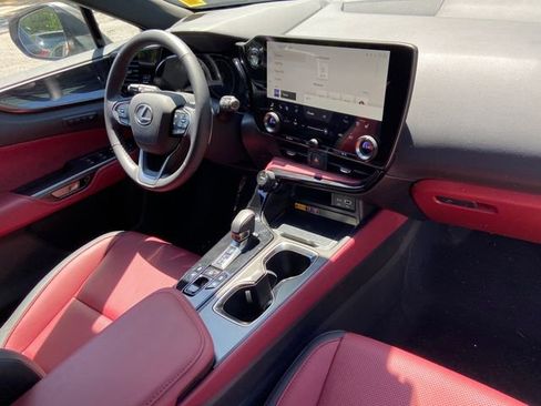 Certified 2025 Lexus NX 350 AWD w/ Accessory Package (2T) image 27
