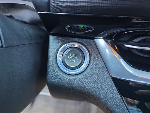 Used 2024 Buick Envista Sport Touring w/ Convenience I Package image 25