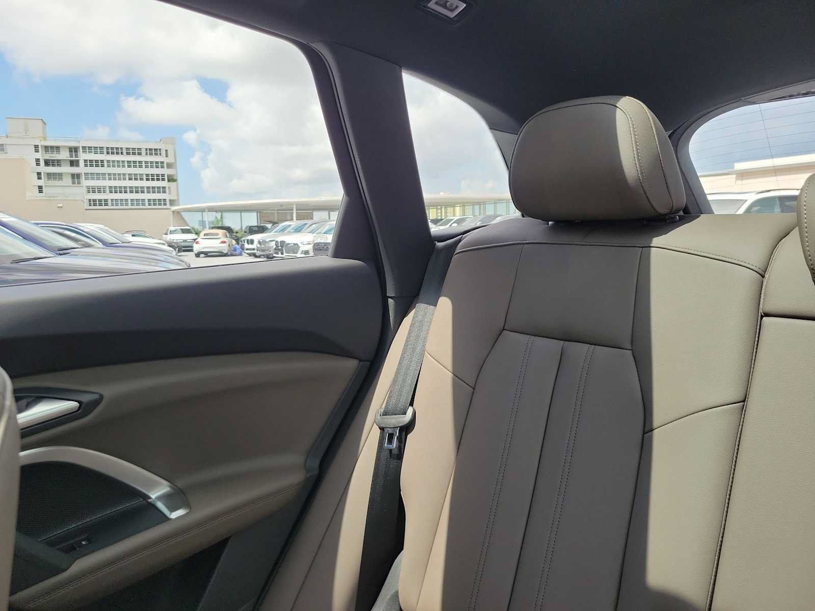 New 2026 Audi Q5 2.0T AWD/4WD image 4