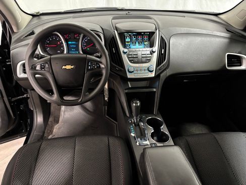 Used 2016 Chevrolet Equinox LS image 19