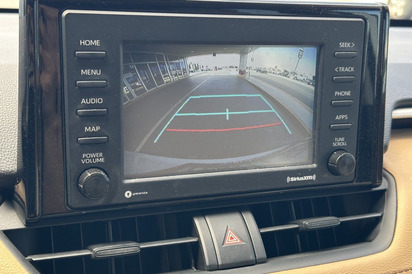 Certified 2021 Toyota RAV4 LE AWD/4WD image 19