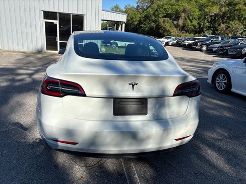 Used 2020 Tesla Model 3 Standard Range image 8