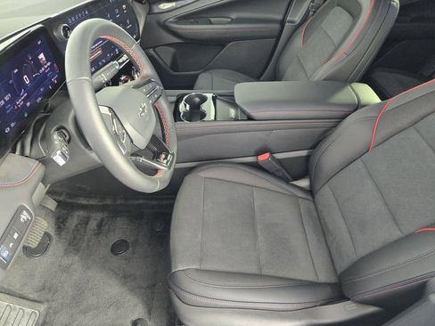 New 2025 Chevrolet Blazer EV RS image 13